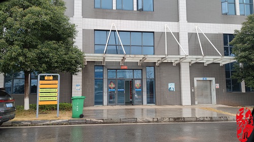 中南制藥機械廠成功交付電子數(shù)粒機至湖南善爾保健食品有限公司，并順利完成現(xiàn)場指導培訓調試