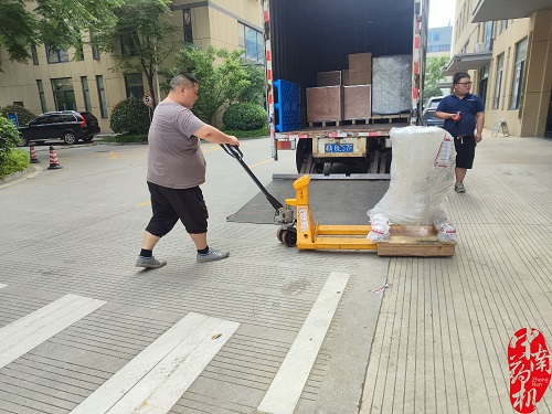 助力產(chǎn)教融合！我司制藥設(shè)備進(jìn)駐玉溪職院，首建GMP模擬教學(xué)車間